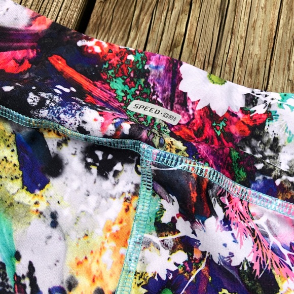 Athletic short pants - Picture 8 of 9